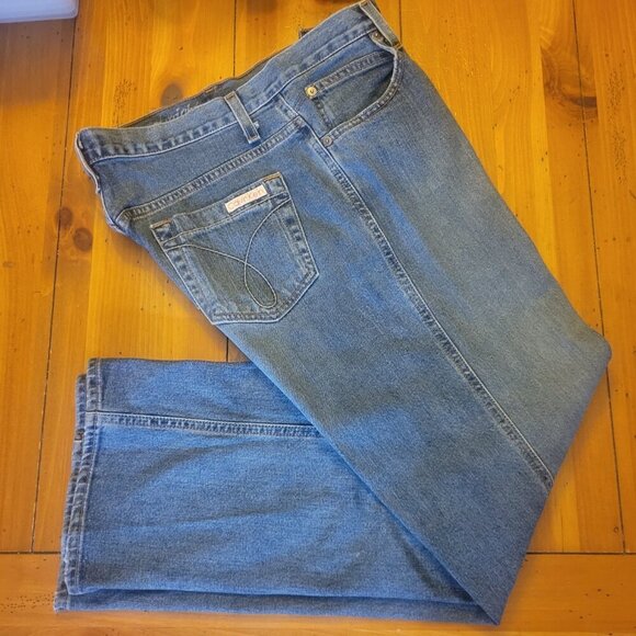Y2K Calvin Klein Straight Leg Mid-Rise Jeans, Medium Wash - Size 8 - Picture 5 of 7